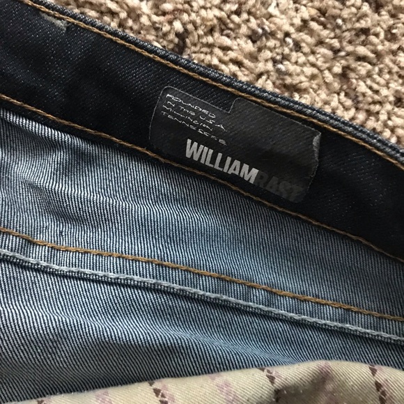 William Rast sz 26/27 ultra skinny dark wash - Picture 3 of 5